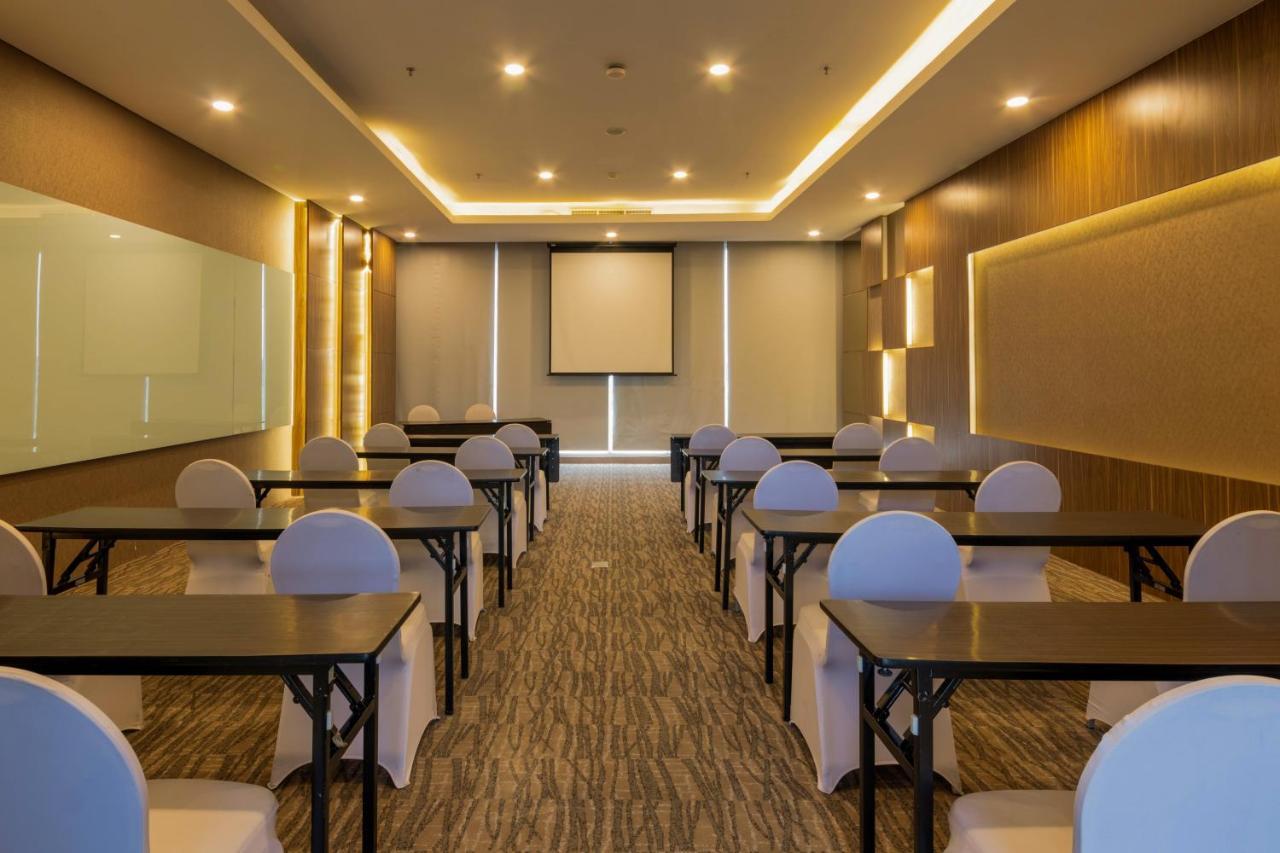 Hotel Sunerra Antero Jababeka Cikarang