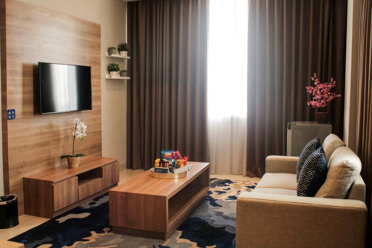 Sunerra Antero Jababeka Hotel 4*